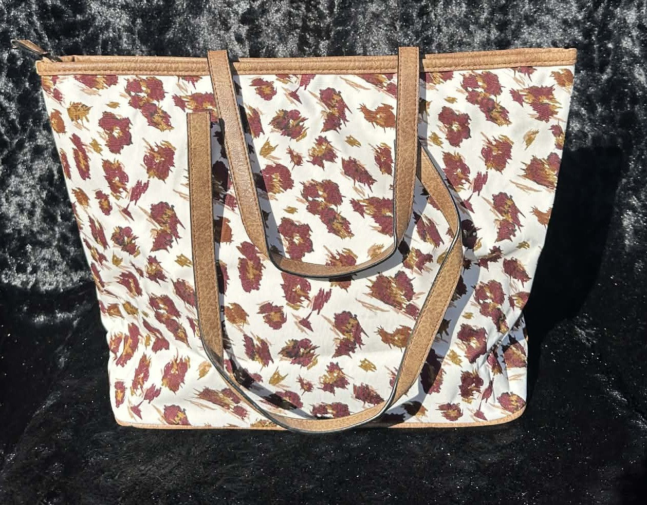 Fall Scatter Splash Burgundy Cream Tote Bag