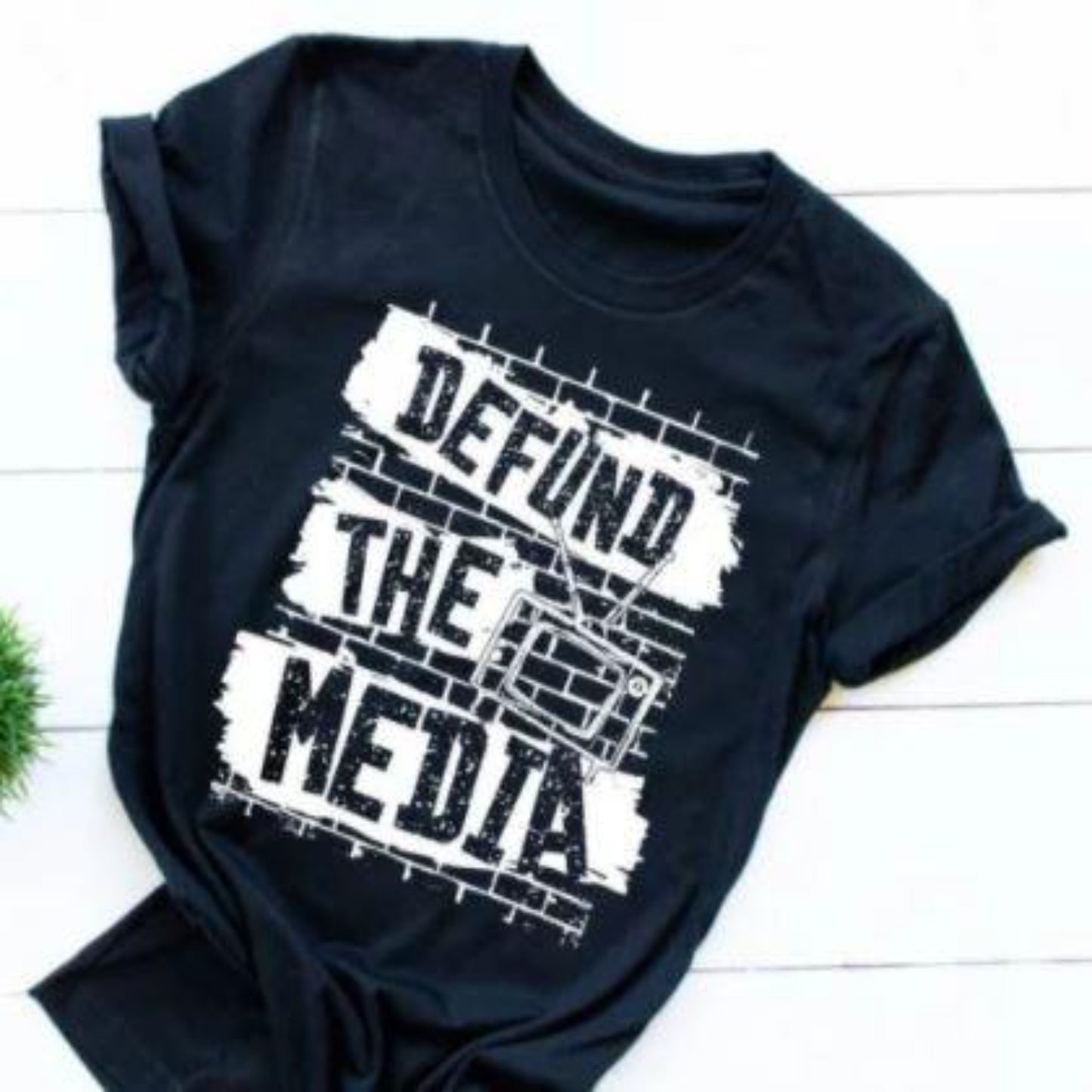 defund_the_media specialty tee casual shirt everyday tshirt comfortable wear